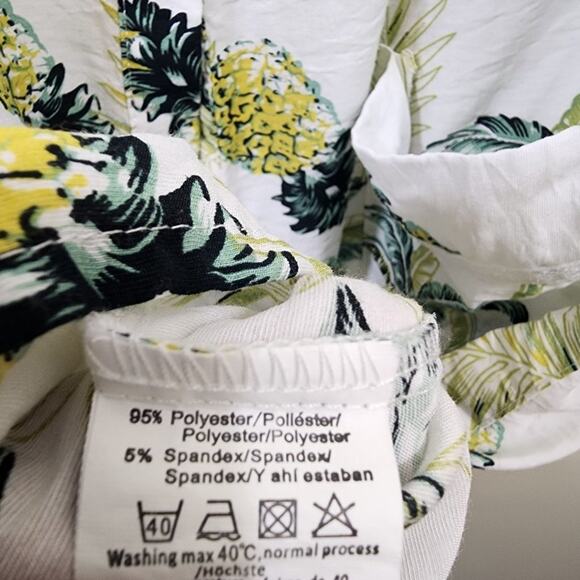 Ekouaer pearl snap front housecoat nightgown pineapple print woman's size large - Picture 14 of 14